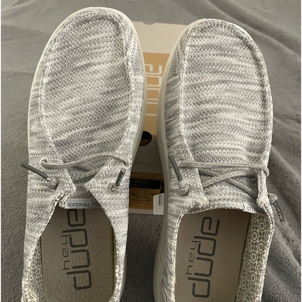 Women’s Hey Dude Wendy Rise Sox Glacier Grey Sz 8 Gently Used